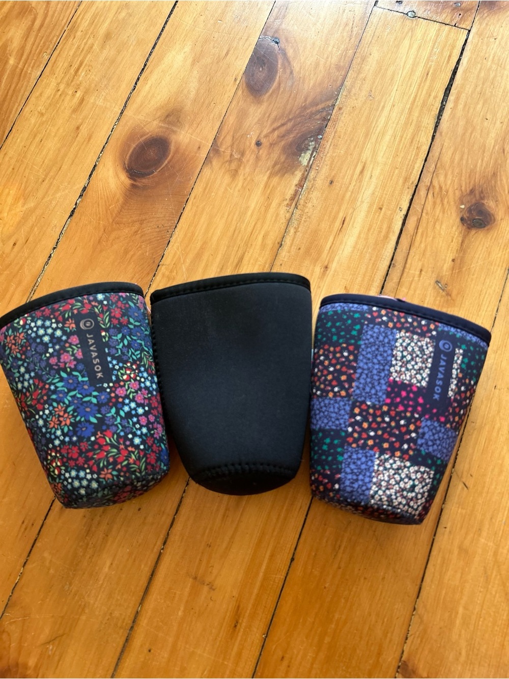 Javasok Sok-it flower Patch & black cup holders set of 3